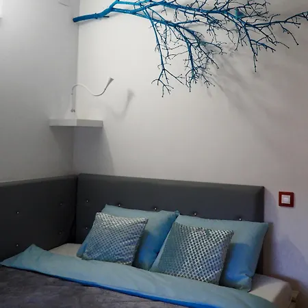 Oina 21 Apartment *